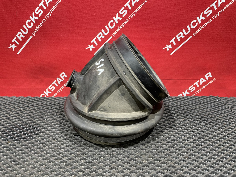 Патрубок воздушного фильтра