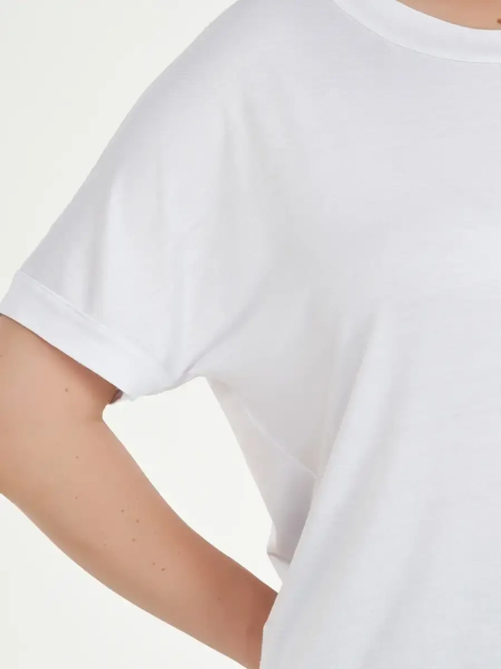 Футболка из вискозы больших размеров