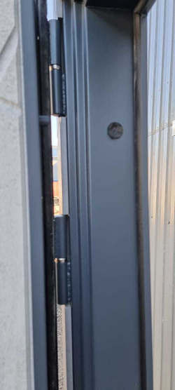 Входная металлическая дверь с зеркалом RеX (РЕКС) Дуэт Б Бетон темный / зеркало  Пастораль Бетон светлый
