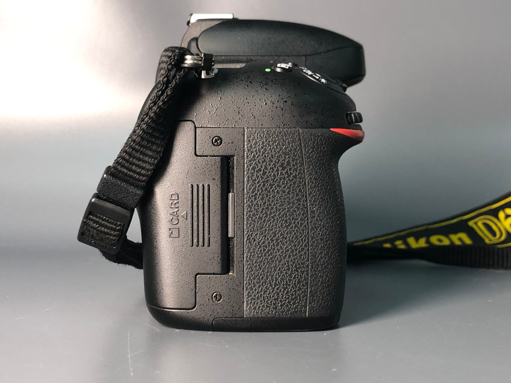 Nikon D610, 9015 кадров пробега
