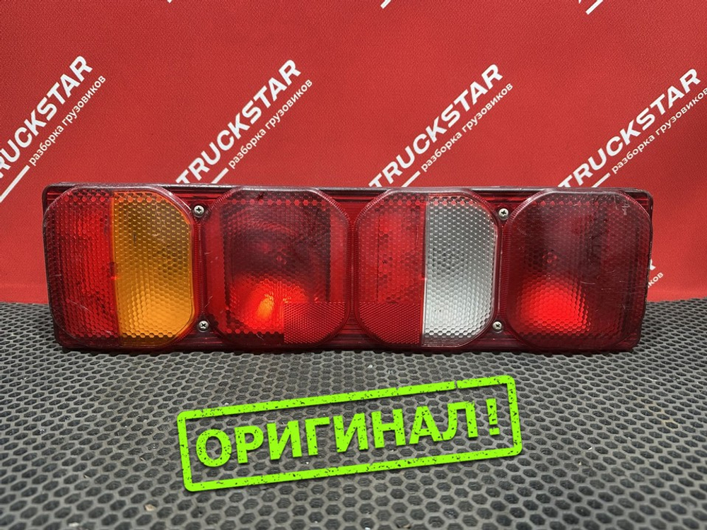 Фонарь задний левый 2022г