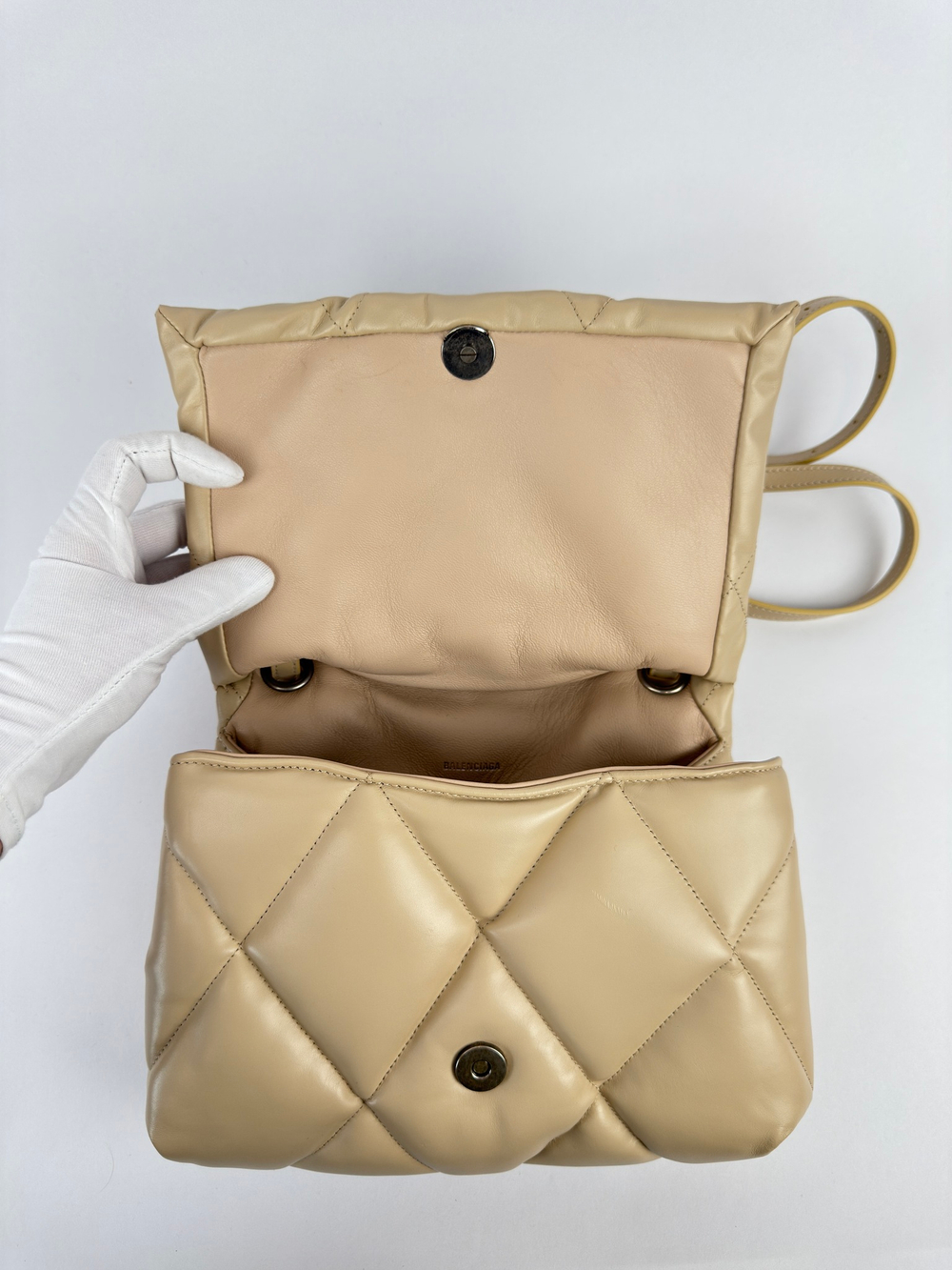 Сумка Balenciaga Touch Puffy