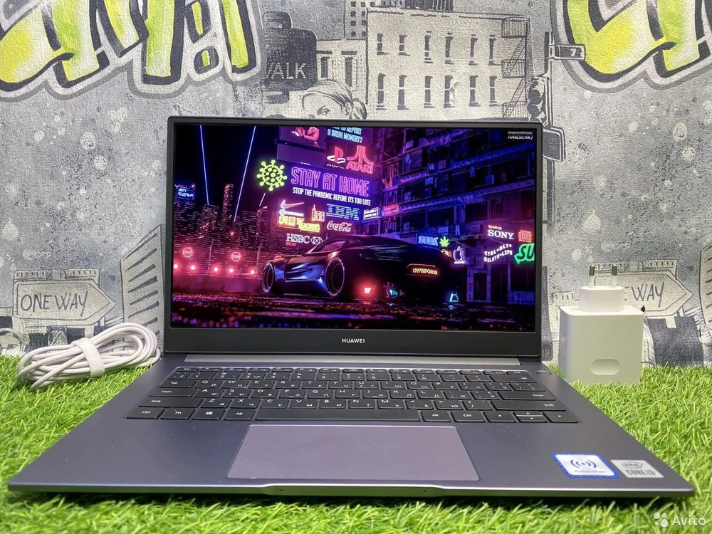 Huawei MagicBook i3-10110/FHD/SSD256/8GB / Скупка