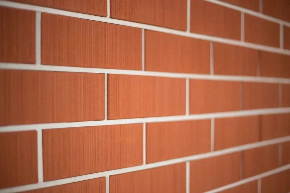 Кирпич керамический Красный (бархат) 1,4НФ М200 (348 шт.) Керма