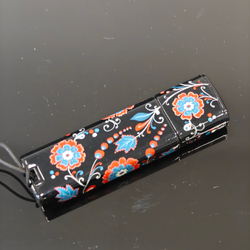 Флешка USB в футляре с ручной росписью "Цветы России"