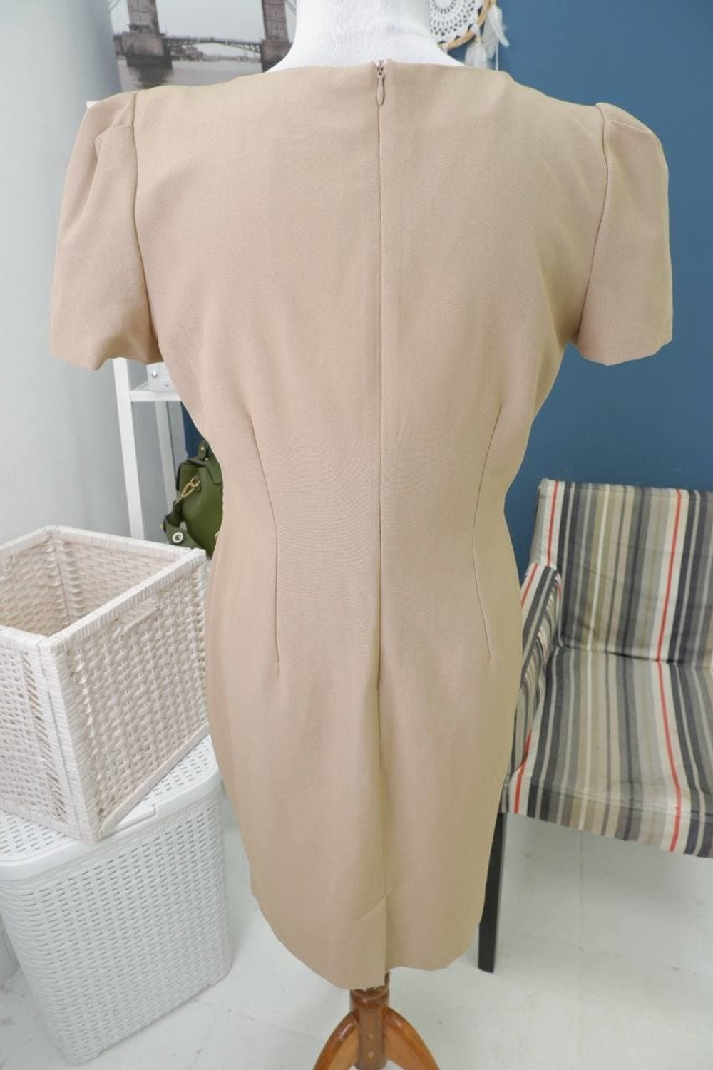 Платье F&F для офиса 48 размер