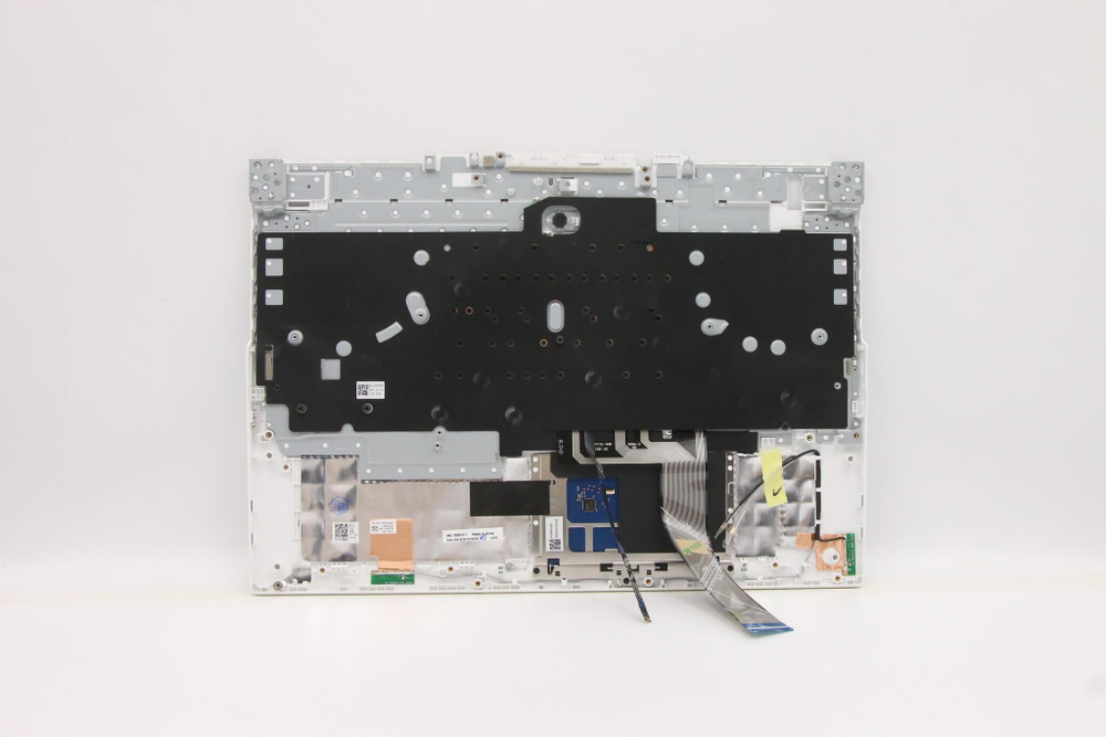 Верхняя панель с клавиатурой (топкейс) для ноутбука Lenovo Legion 5-15ITH6. раскладка - русская, с подсветкой, белая (5CB1D12379), оригинал