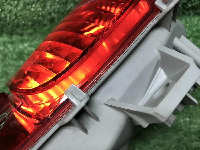 ПТФ правый Toyota Land Cruiser 200 (2015-2021)