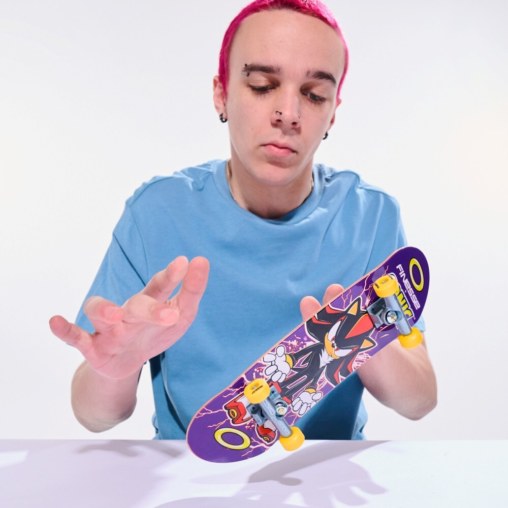 Скейтборд Tech Deck - MAXI Handboard Finesse X Sonic the Hedgehog 20149300 / артикул   13907 6071366 20149300  / GTIN 681147039537
