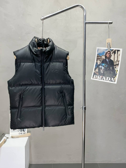 Безрукавка Burberry