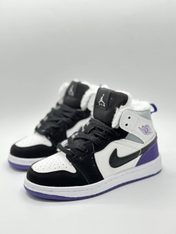 Зимние кроссовки Nike Air