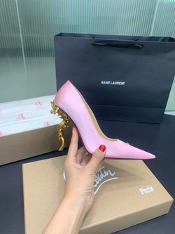 Christian Louboutin Belle Pump 10 cm