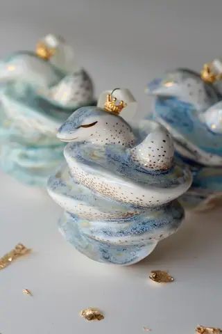 Фарфоровая елочная игрушка 