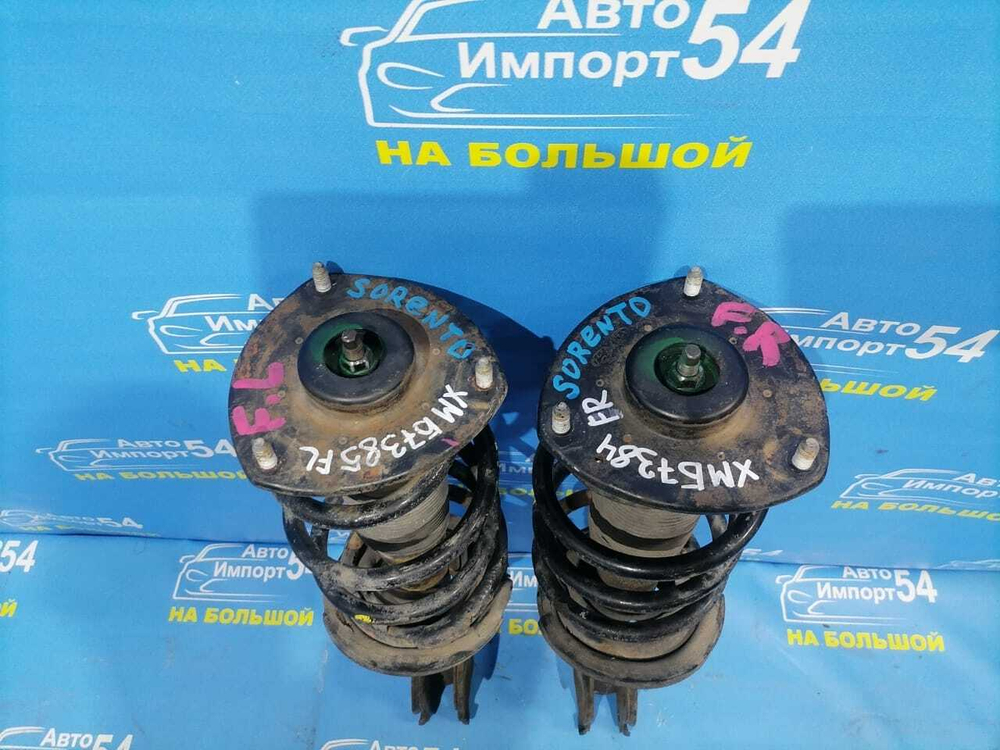 Стойка передняя левая Kia SORENTO 2009-2014