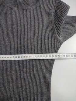 Платье Monki стильное 40 размер