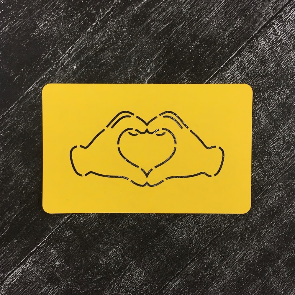 Руки-сердце