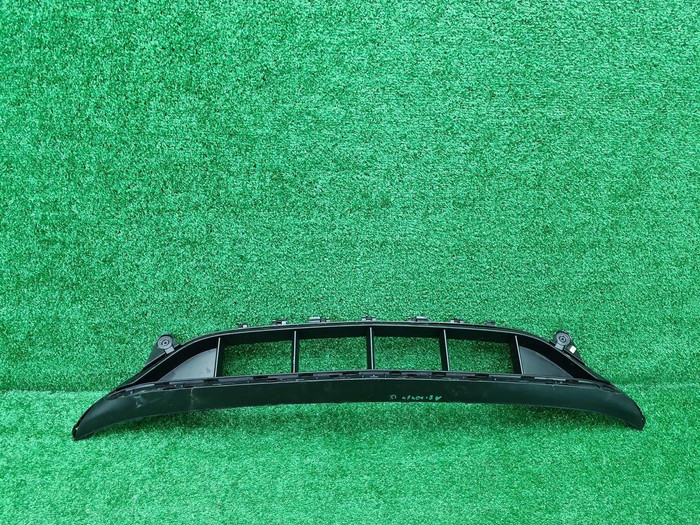 Решетка перед. бампера Mercedes E W213 (20-23) AMG