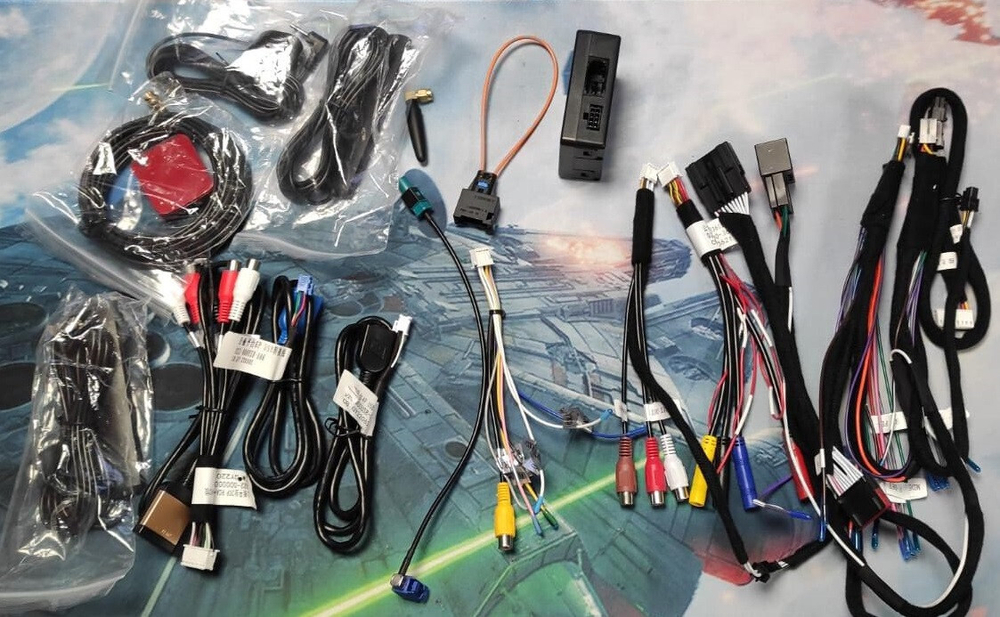 Магнитола для Land Rover Discovery 4 2009-2011 (DENSO) - Carmedia NH-R1209L монитор 12.3" на Android 12, 4Гб+64Гб, CarPlay, 4G SIM-слот