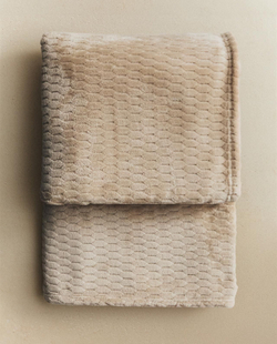 Zara Home - Флисовый плед с ромбами, бежевый, 160x240 см