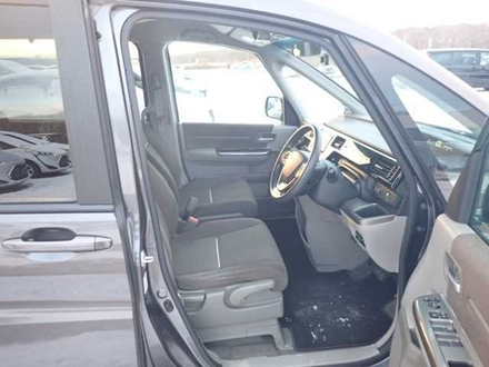 HONDA STEPWGN RP2 2021г