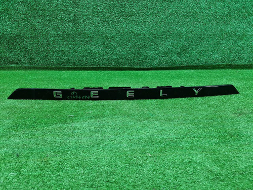 Накладка крышки багажника Geely Okavango (23-нв)