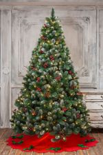 Заснеженная елка с гирляндой «Очарование» с шишками и ягодами (леска+пвх) от 1,8 м до 2,4 м