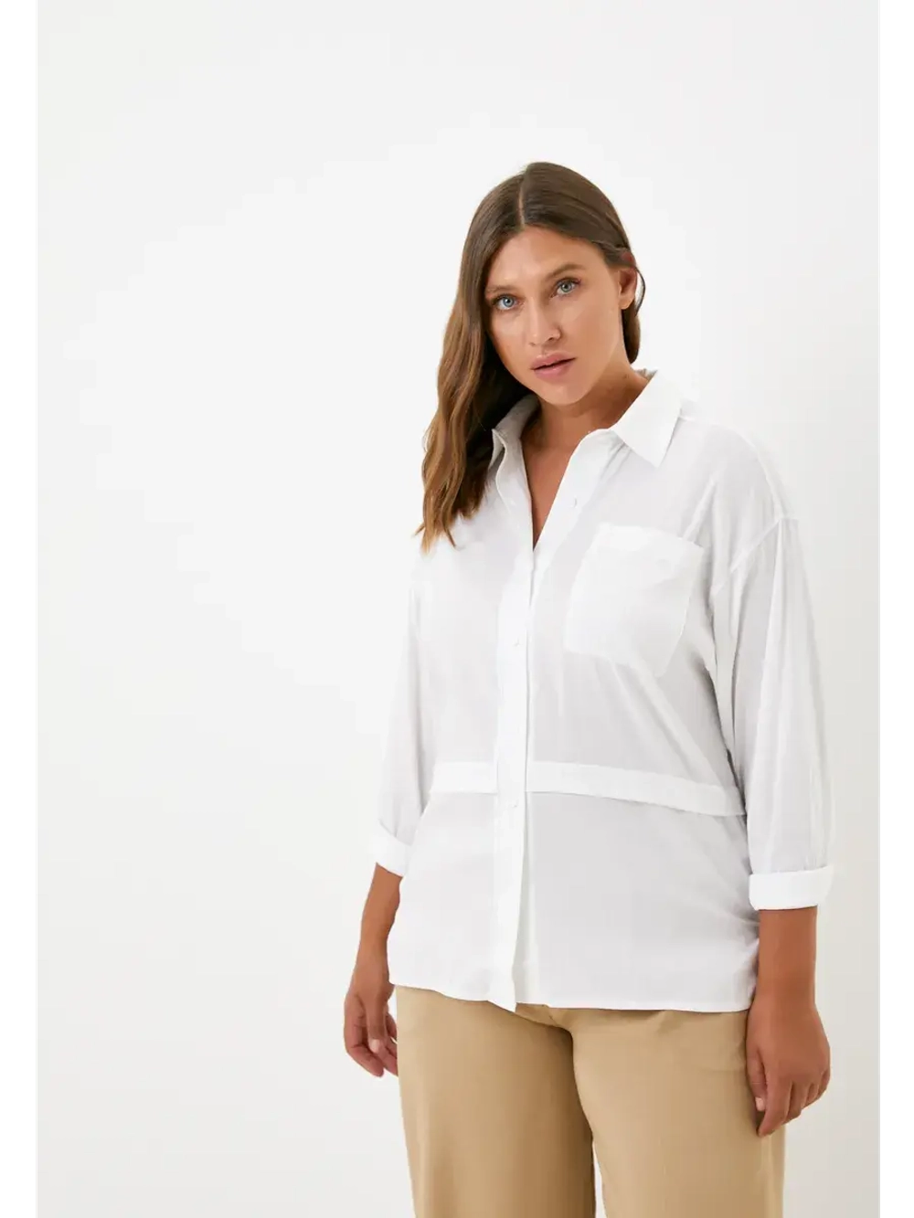 Блузка белая