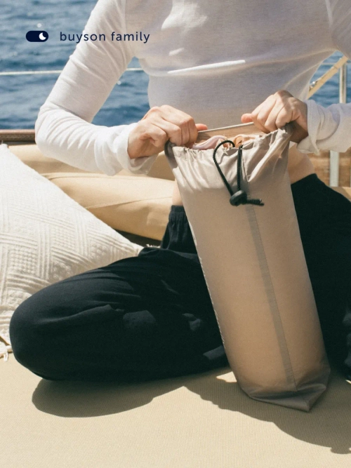 Подушка БайТревэл (в дорожном чехле)