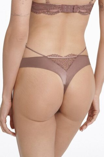 40896 ISLEY/94X Трусы стринги ESOTIQ