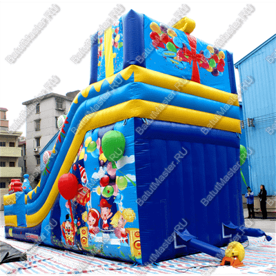 Надувной батут-горка "Подарок" 8*4*6 м