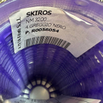 SKIROS - Azeta Filati; 85% хлопок, 15% п/а; 320м/100гр; цвет: белый, черный; есть мал. бобинка 226гр. S702 MP