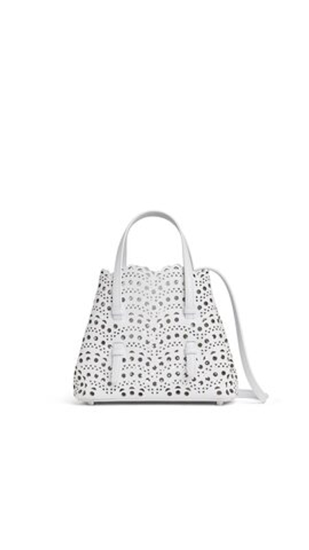 ALAÏA СУМКА MINA 20 ИЗ ВЕНСКОЙ ТЕЛЯЧЬЕЙ КОЖИ, КРЕМОВЫЙ