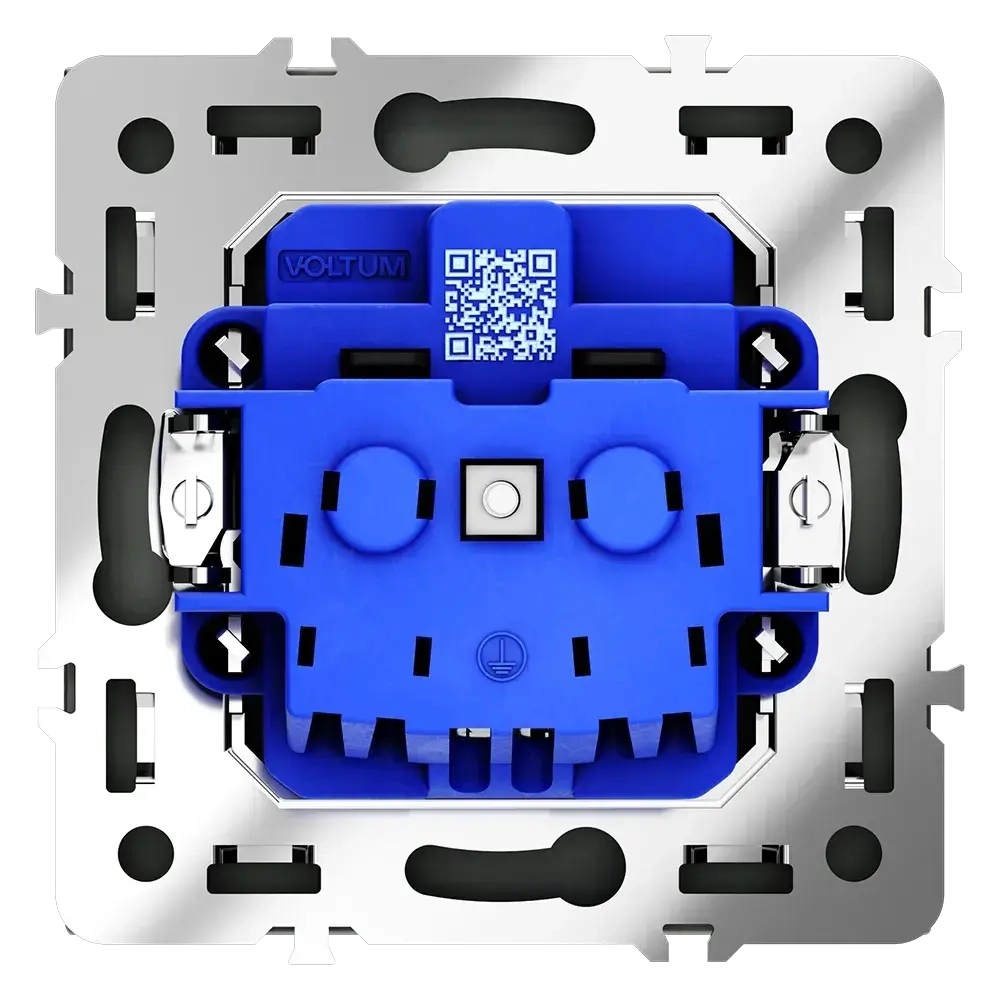 Розетка встраиваемая VOLTUM S70 с заземлением и защитными шторками, 16А, (черный матовый)