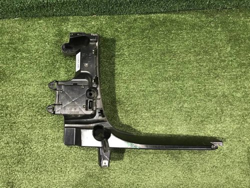 Кронштейн заднего бампера левый BMW X5 F15 (2013-2018)
