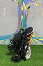 Коляска детская MOWBaby "SMART" MB101 Silver