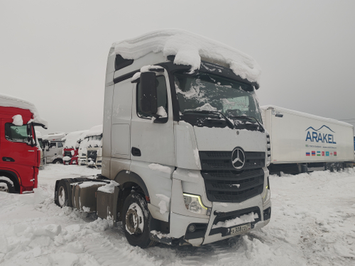 Mercedes-Benz ACTROS 4x2 Седельный тягач 1845 LS (Дизельный, 12,8 л, 449 л.с., АТ)