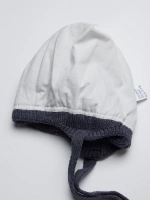 Шапка детская на завязках на осень