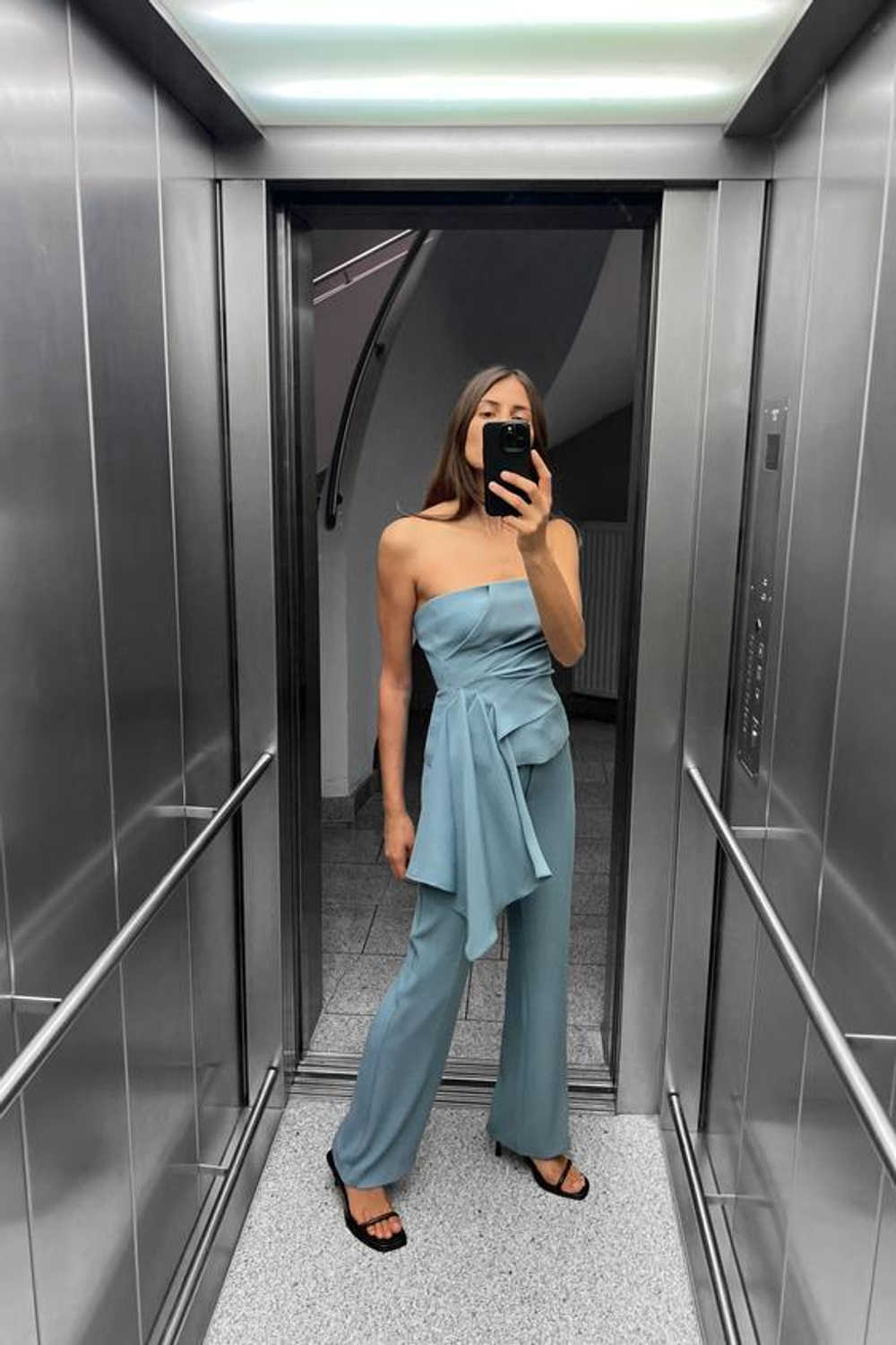 ZARA ТОП-БЮСТЬЕ СО СБОРКАМИ, СВИНЦОВЫЙ