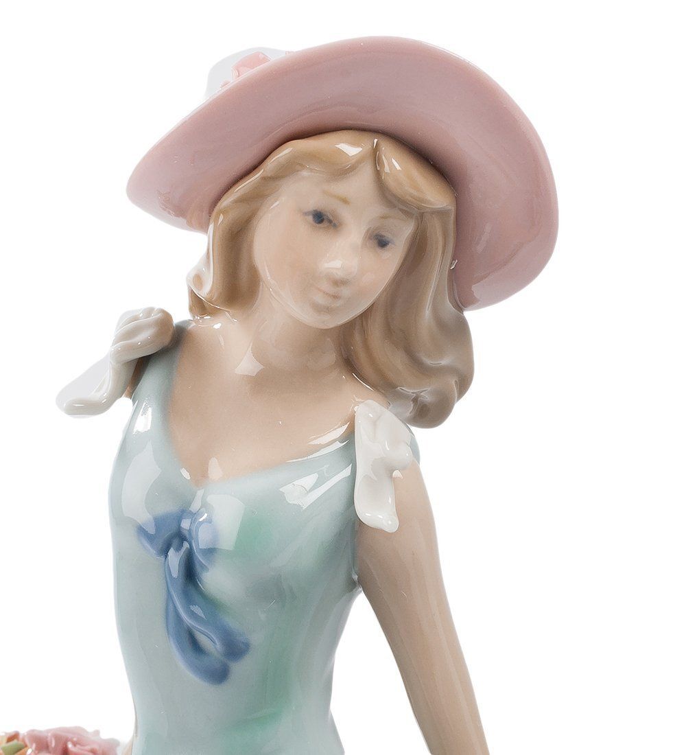 CMS-15/ 2 Фигурка «Девушка» (Pavone)