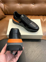 Кроссовки Santoni