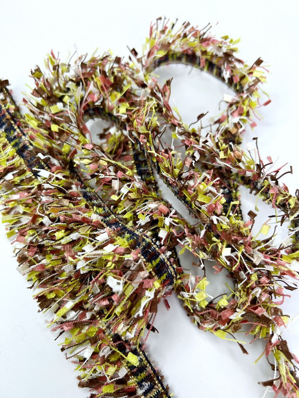 Тесьма с бахромой твидовая букле травка 35мм (1,5м в уп)