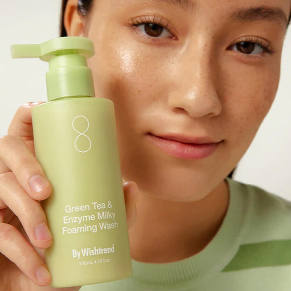 Энзимное средство для умывания с зелёным чаем By Wishtrend Green Tea & Enzyme Milky Foaming Wash