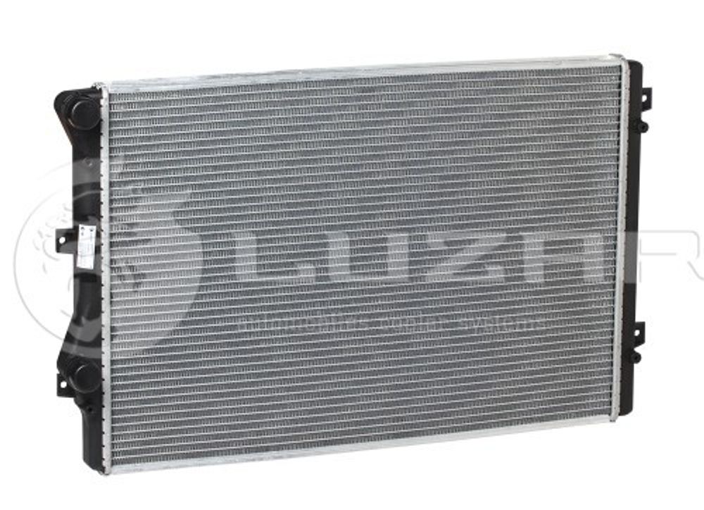 Радиатор основ. алюм. Skoda Superb (08-) Volkswagen Passat B6 (05-) Golf V (03-) Golf VI (08-) 1.4T/1.8T/2.0T (LUZAR)