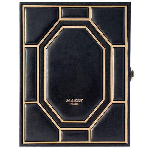 Настенные футляры для ключей