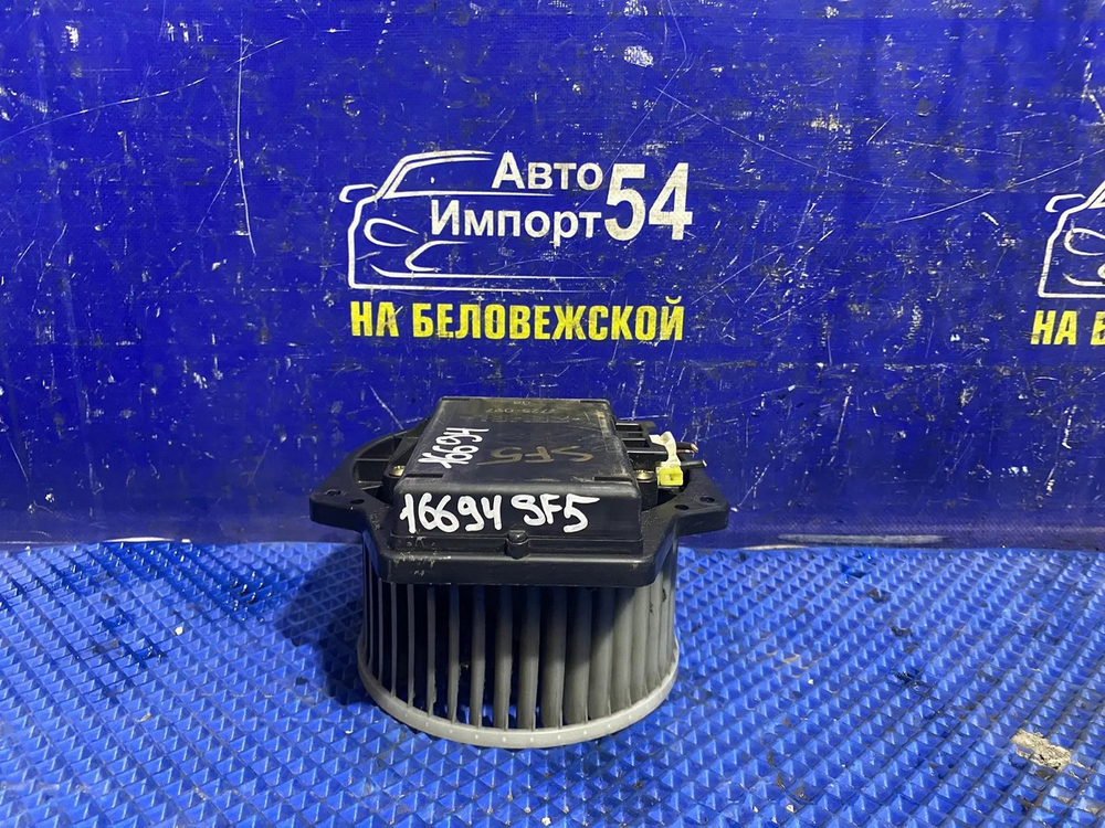 Моторчик печки SUBARU FORESTER 1997-2002