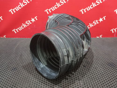 Патрубок воздушного фильтра 2019г