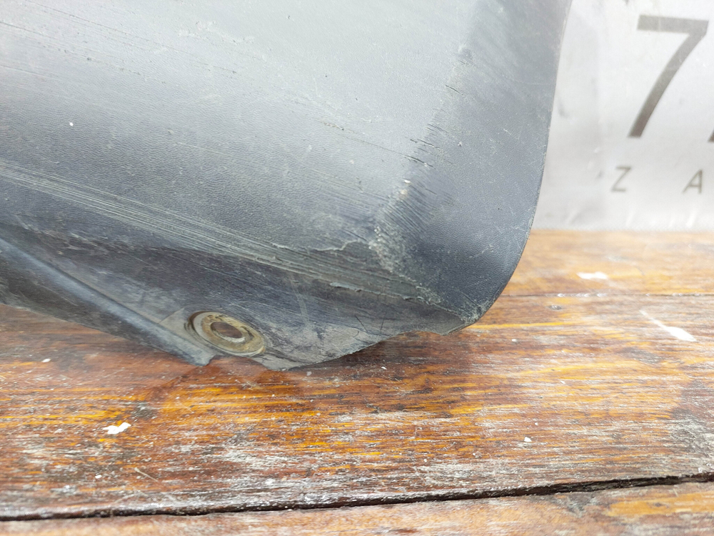 Накладка переднего бампера левая MINI Hatch (F55/F56)  Б/У Оригинал 51117337813