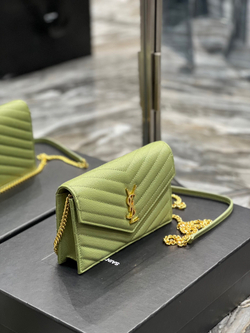 Saint Laurent WOC 19 cm