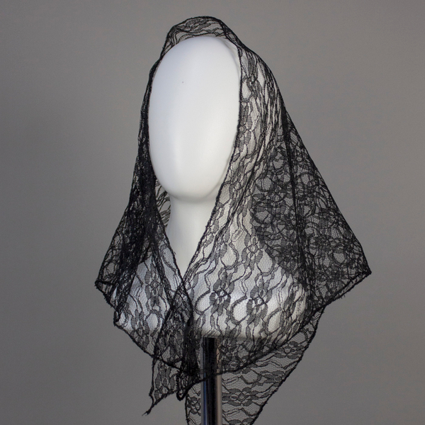 Косынка гипюр черная