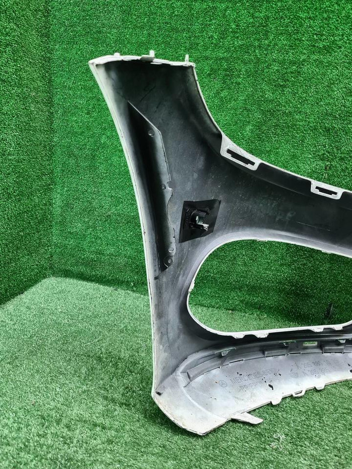 Бампер передний Mercedes C W205 (2014-2018) AMG